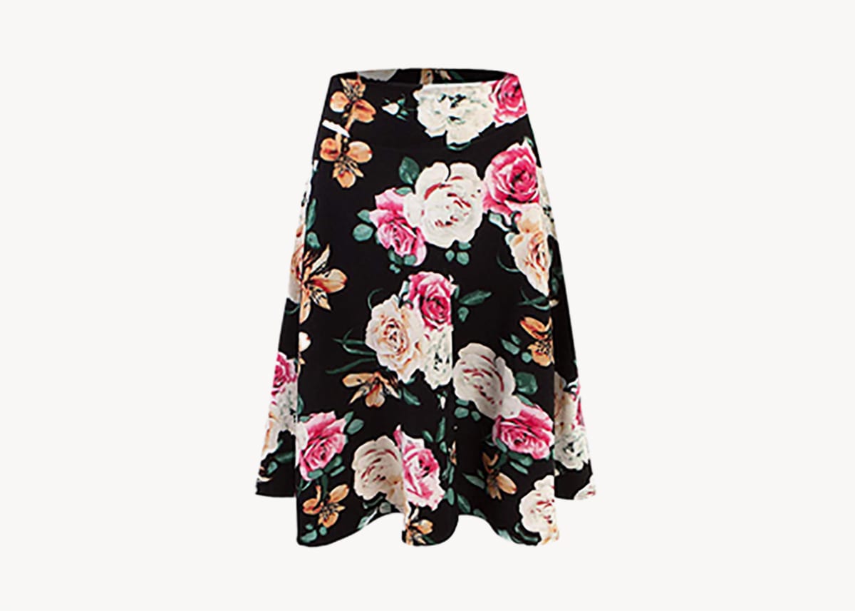 Knee length travel outlet skirts