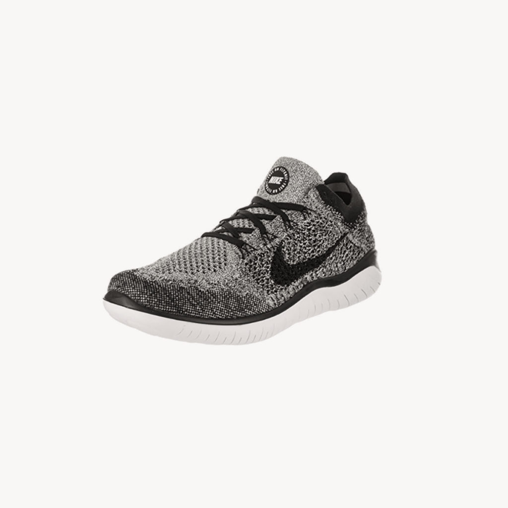 Nike flat running outlet shoes