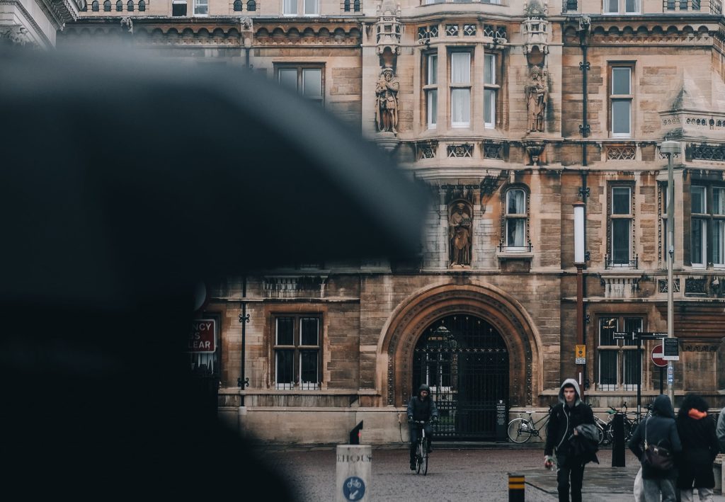 What to pack for Scotland: umbrella